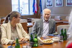 Od lewej: prof. PRz D. Stadnicka, prof. J. Sęp,