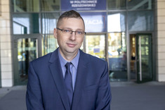 Prof. PRz Mariusz Oszust, 